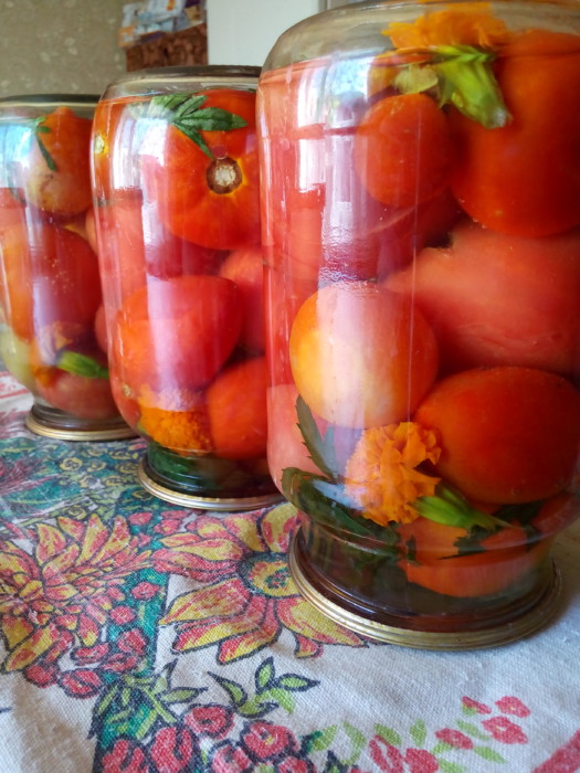 Маринованные помидоры на зиму: очень вкусные рецепты в банках - ешь твори люби