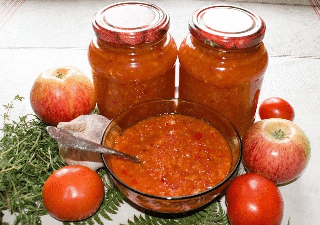 20 рецептов аджики из помидоров на зиму
