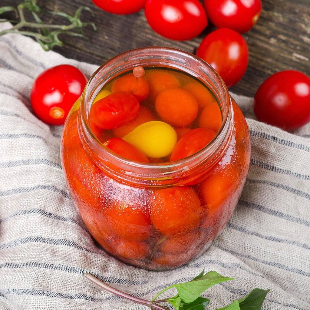 Как приготовить на зиму помидоры черри в собственном соку по рецептам «пальчики оближешь»