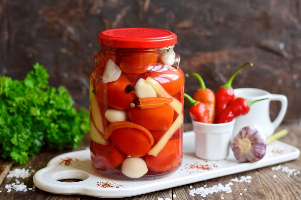 Маринованные помидоры с луком: 11 лучших рецептов на зиму в домашних условиях