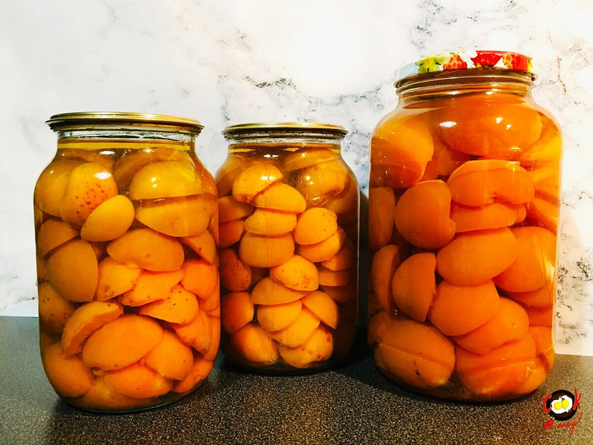 ТОП 12 рецептов приготовления абрикосов в сиропе дольками на зиму
