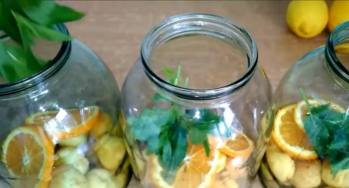 Абрикосовый компот — вкусный и полезный напиток, рецепты на зиму в банках