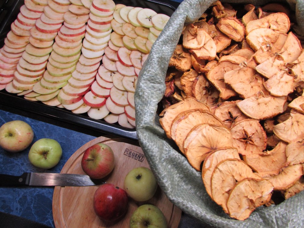 Как я сушу яблоки на зиму. сушка на свежем воздухе и в духовке. фото — ботаничка
