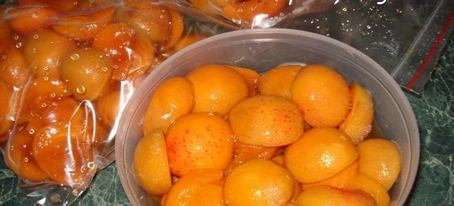 Можно ли замораживать абрикосы на зиму в морозилке