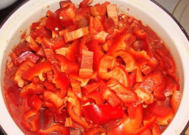 Лечо из болгарского перца с томатной пастой - рецепты на зиму по домашнему