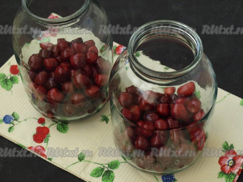 Компот из вишни на зиму: 5 простых рецептов без стерилизации