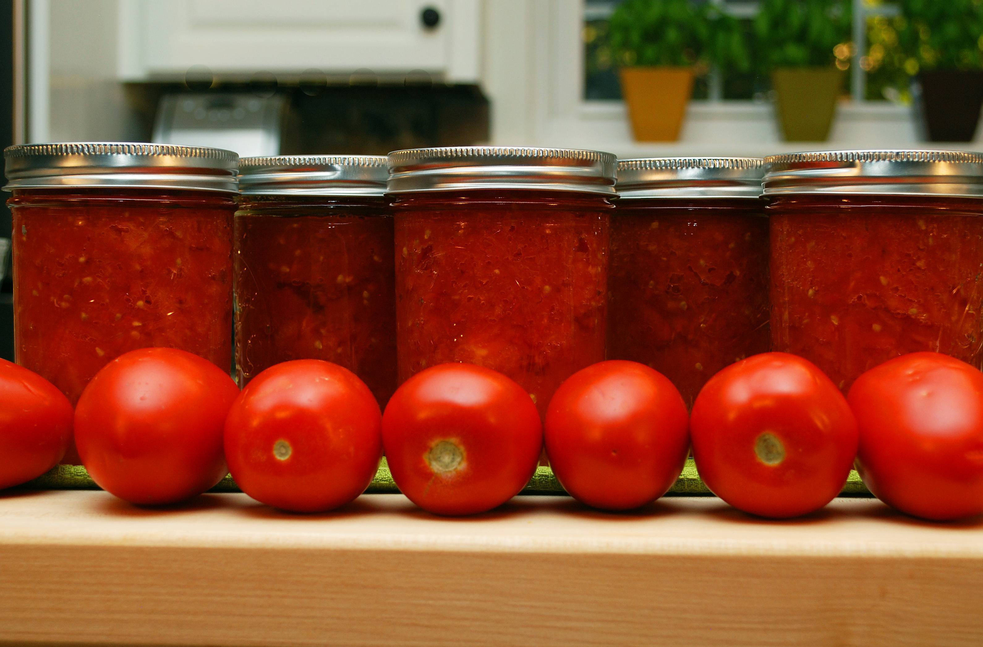 Если лопнули помидоры при засолке будут ли они хранятся + советы, условия, что делать