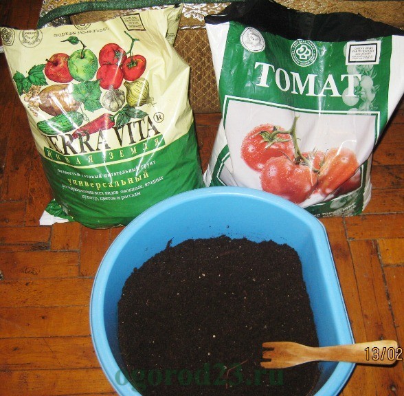 Рекомендации опытных садоводов по приготовлению землю для рассады помидоров